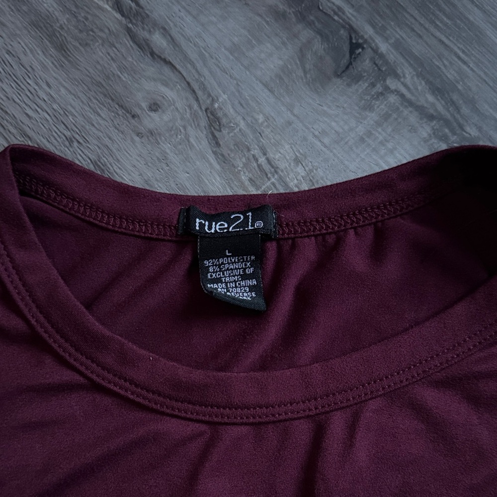 Rue21 Women's Burgundy Tank Top - Picture 2 of 2